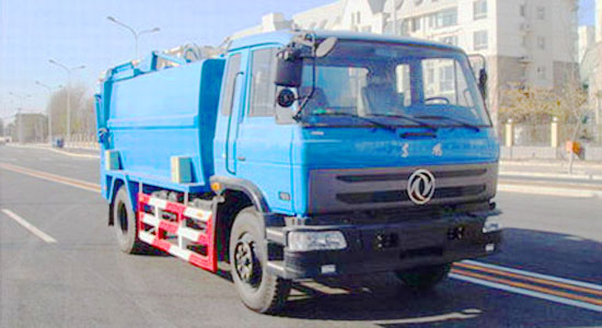 東風(fēng)145對接垃圾車(12-13立方) 