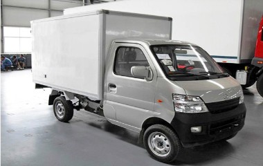 長(zhǎng)安星卡小型冷藏車(chē) 
