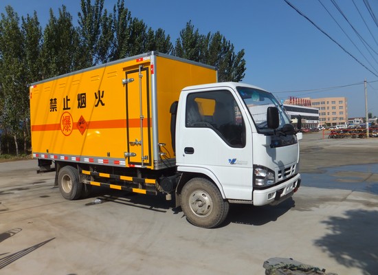 慶鈴五十鈴爆破器材運(yùn)輸車(chē) 